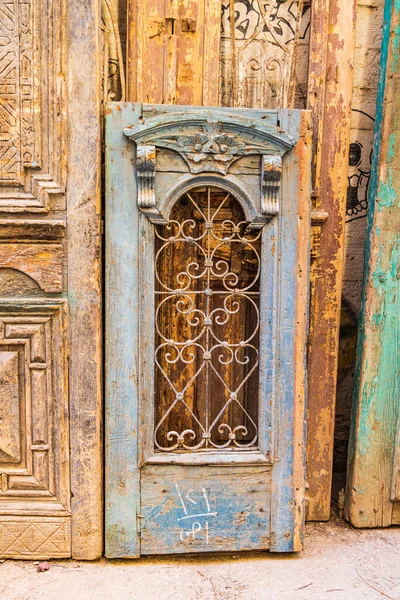 Viejo Cairo Cairo Egipto Puertas Madera Antiguas Callejón Cairo — Foto de Stock