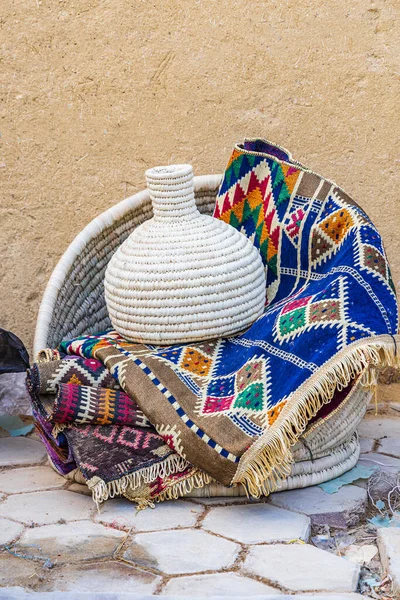 Faiyum Egypt Woven Basket Colorful Blanket Village Faiyum — Stock Photo, Image