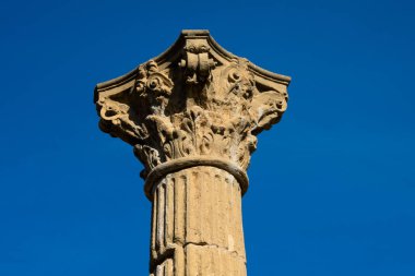 Tarragona, İspanya. 8 Şubat 2019. Tarraco Koloni Forumu (Foro Colonial de Tarraco) modern Tarragona şehrinde bulunan antik Roma arkeolojik alanı.