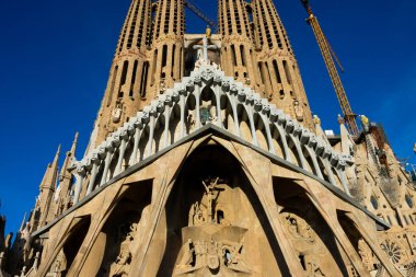 Barselona, İspanya. 10 Şubat 2019. Kutsal ailenin Expiatory Kilisesi (Templo Expiatorio de la Sagrada Familia), Roma Katolik kilisesi. Tutku Cephesi