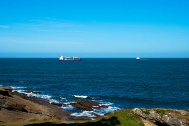 Santander, İspanya. 12 Şubat 2019. Magdalena Yarımadası 'ndan Cantabrico (Mar Cantabrico) Manzarası