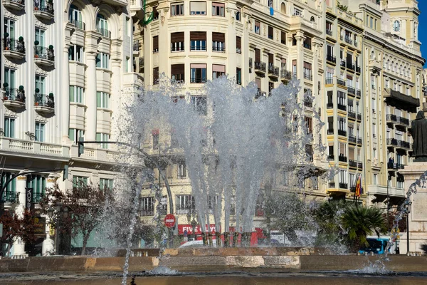スペインのバレンシア 2019年2月5日 町役場広場の噴水の眺め — ストック写真