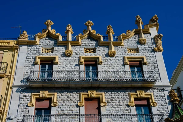 Tarragona Spanien Februari 2019 Gamla Byggnadens Fasad Rambla Nova Huvudstadspromenad — Stockfoto