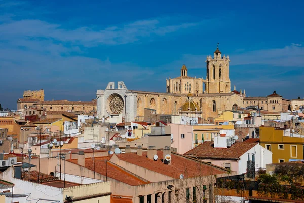 西班牙塔拉戈纳 2019年2月8日 塔拉戈纳主教座堂 Catedral Santa Tecla Tarragona 免版税图库照片