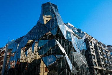 Bilbao, İspanya. 15 Şubat 2019. Çokyüzlü Osakidetza binası