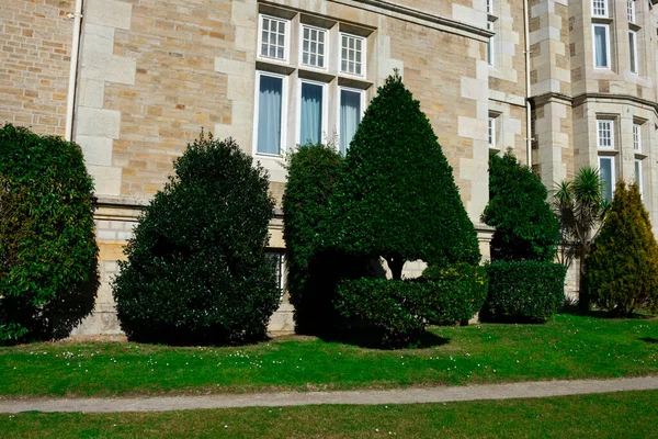 Jardín Del Palacio Magdalena Palacio Magdalena Situado Península Magdalena Santander —  Fotos de Stock