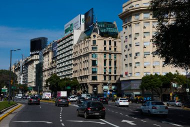 Buenos Aires, Arjantin. 19 Ağustos 2019. 9 Temmuz Bulvarı (Avenida 9 de Julio). Buenos Aires şehir merkezinde, Obelisk yakınlarında.