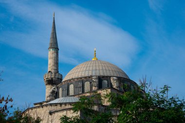 Cemberlitas Mahallesi 'ndeki Gazi Atik Ali Paşa Camii, 15. yüzyıldan kalma bir Osmanlı camisi. İstanbul, Türkiye