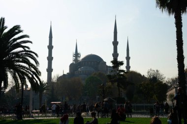 İstanbul, Türkiye. 19 Kasım 2019. Sultan Ahmed Camii (Sultan Ahmet Camii) de Mavi Cami olarak biliniyor, Sultan Ahmet Park.