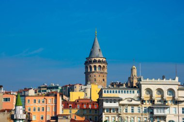 İstanbul, Türkiye. 21 Kasım 2019. İstanbul şehri manzaralı. Karakol mahallesi, Beyoğlu bölgesi. Galata Kulesi (Galata Kulesi)