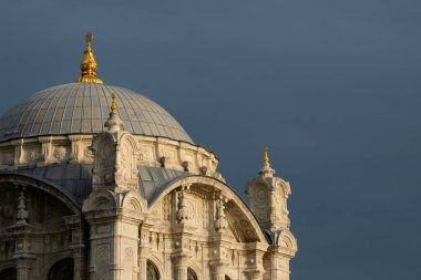 Ortakoy Camii (Ortakoy Camii). resmen Buyuk Mecidiye Camii. Boğaz Boğazı. İstanbul, Türkiye
