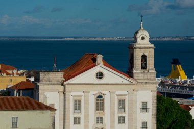 Santo Estevao Kilisesi (Igreja de Santo Estevao), Alfama Bölgesi ve Tagus Nehri. Lizbon, Portekiz