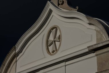 Santa Lucia Kilisesi (Igreja de Santa Luzia) fırtınalı bir kış gününde. Lizbon, Portekiz