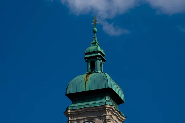 Heilig Geist Kirche Torre Del Reloj Iglesia Del Espíritu Santo — Foto de Stock