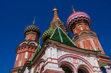 Saint Basil Katedrali (Sobor Vasiliya Blazhennogo), Rusya 'nın başkenti Moskova' da bulunan bir kilisedir.