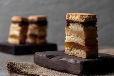 King Kong denilen geleneksel Peru şekeri. İçinde şeker olan tatlı kurabiyeler..