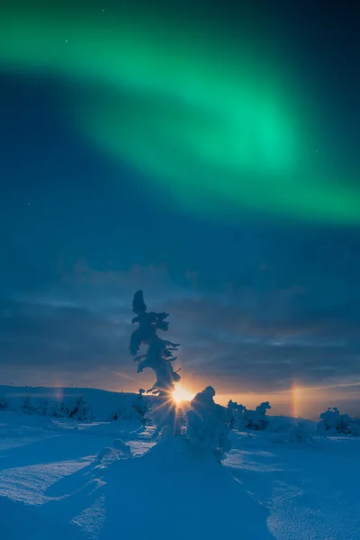 Aurora Borealis Winterlandschap — Stockfoto