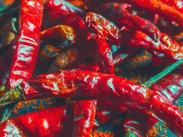 Zblízka Pohled Smíšené Chilli Papričky Černém Pozadí — Stock fotografie