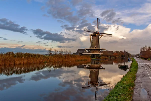 Alblasserwaard polder manzarası