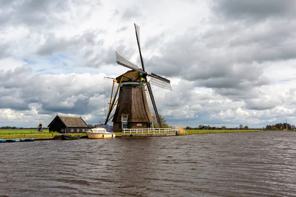 Het Alblasserwaard polder manzara