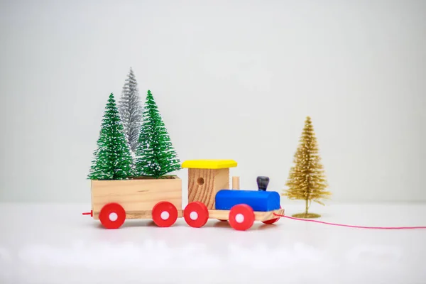 Toy Steam Locomotive Carries New Year Decor Christmas Trees Locomotive — Stock Photo, Image