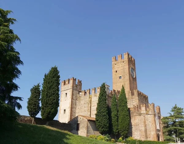 Villafranca Verona Augusti 2020 Medeltida Slott Byggt Från 1199 Förstördes — Stockfoto