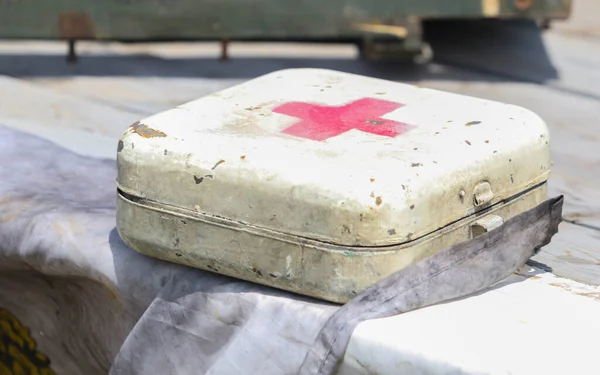Metal Military First Aid Kit — Stock Photo, Image