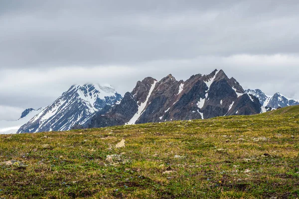 Terras Altas Alpinas Paisagem Montanhosa Cênica Com Clima Mutável Nas — Fotografia de Stock