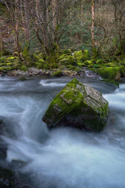 Large Limestone Rock Middle Fast Flowing Stream Courel Mountains Geopark — Stock Photo, Image