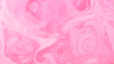 Açık pembe akışkan sanat arka planı. Sıvı bir yüzeyde bulanık pembe şekiller. Yumuşak pembe tonlardan oluşan soyut duvar kağıdı