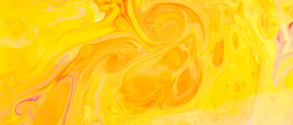 Fluid Art Abstract Golden Orange Backdrop Yellow Orange Paint Pigment — Stockfoto