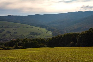 Manzara, güzel yaz manzarası Karpatların dağları, Slovakya.
