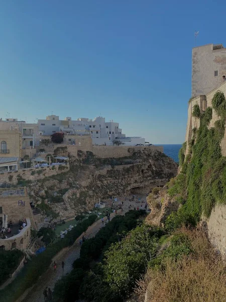 İtalya, Puglia 'daki en ünlü plajlardan biri.