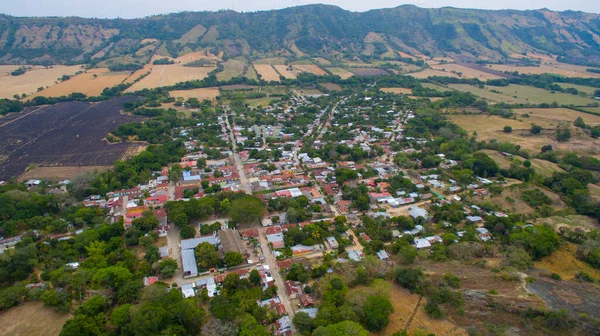 Valle de San Juan 'ın havadan görünüşü - Tolima Kolombiya seçici odak noktası 