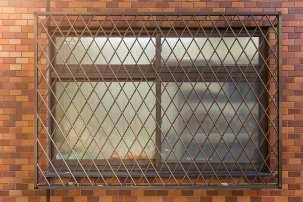Fensterschutz Mit Metallsicherung Dieb Bricht Schutz Und Dekoration Ein — Stockfoto