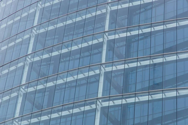 近代的なオフィスビルの窓の建設 超高層ビジネス窓枠構造 — ストック写真