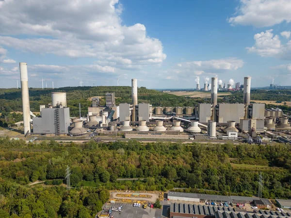 被拆除的Lignite火力发电厂Grevenbroich 它是德国最大的燃煤发电厂之一 拥有16个发电厂 装机容量高达2 400兆瓦 — 图库照片