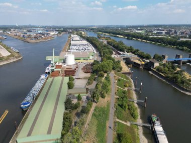 Ruhr nehrinde yeni bir kilit inşaatı, Kuzey Ren-Vestfalya