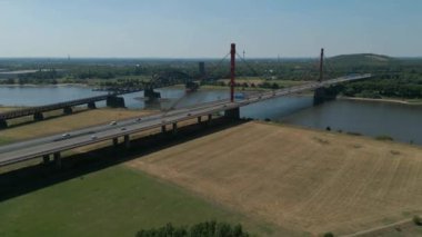 Ren Nehri üzerindeki otoyol köprüsü, Kuzey Ren-Vestfalya