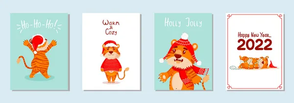Üzerinde kırmızı çizgili kaplanlar olan bir sürü Noel kartı. Noel ve Çin Yeni Yılı.
