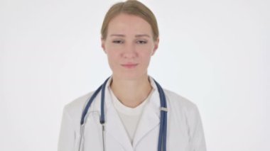 Kadın Doktor Sallanan Kafa Beyaz Arkaplanda Evet İşareti 