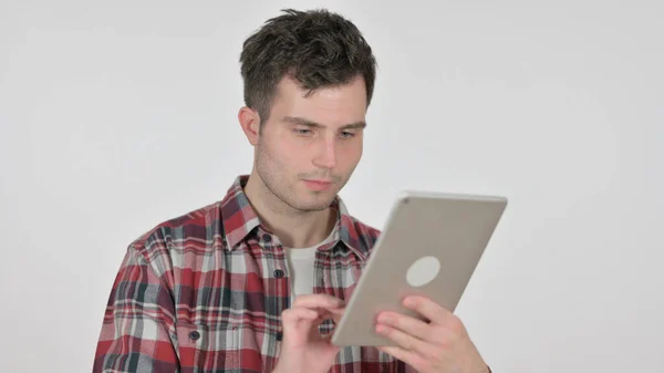 Retrato de Homem Jovem usando Tablet Digital — Fotografia de Stock