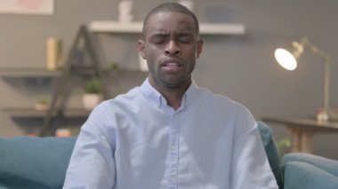 Hasta Afrikalı Öksürük 'ün Portresi