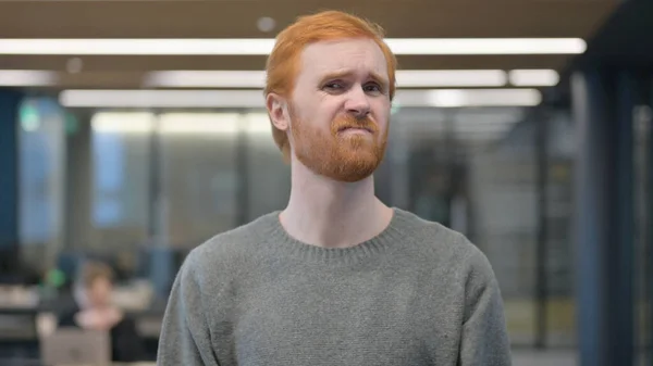 Portrait of Disappointed Young Man Reacting to Loss — Stock Photo, Image