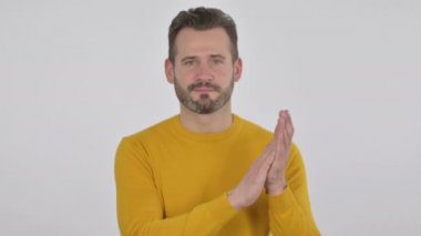 Gülümseyen Orta yaşlı adamın portresi alkışlıyor, alkışlıyor.