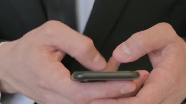 Smartphone, Mobile kullanan Orta Çağ İşadamının Kapanışı 