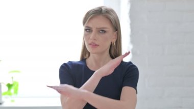 Reddeden Genç Kadın Portresi, Tam İnkar