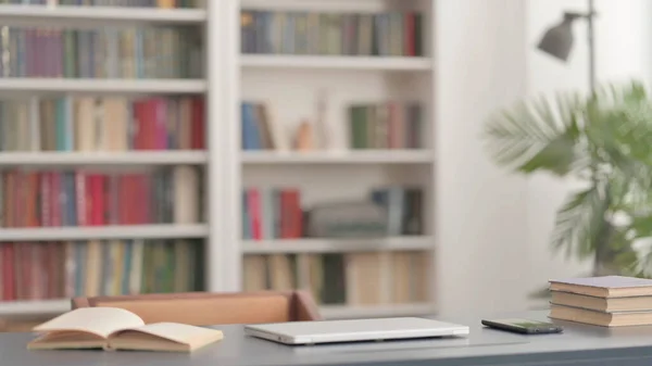 Empty Workplace Closed Laptop Table — Foto Stock