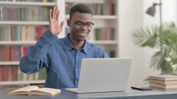 African Man Talking Video Call Laptop Office — Fotografia de Stock