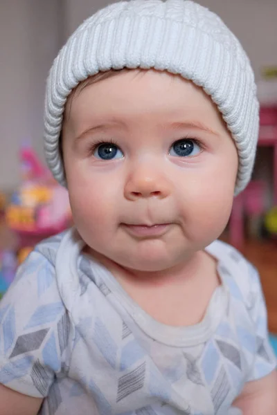 Harika Bir Ifadesi Olan Tatlı Erkek Bebek — Stok fotoğraf